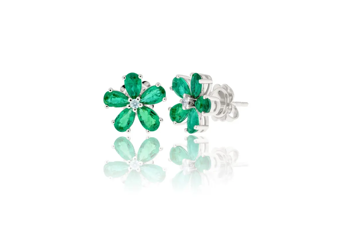 Emerald And Diamond Earrings view 2