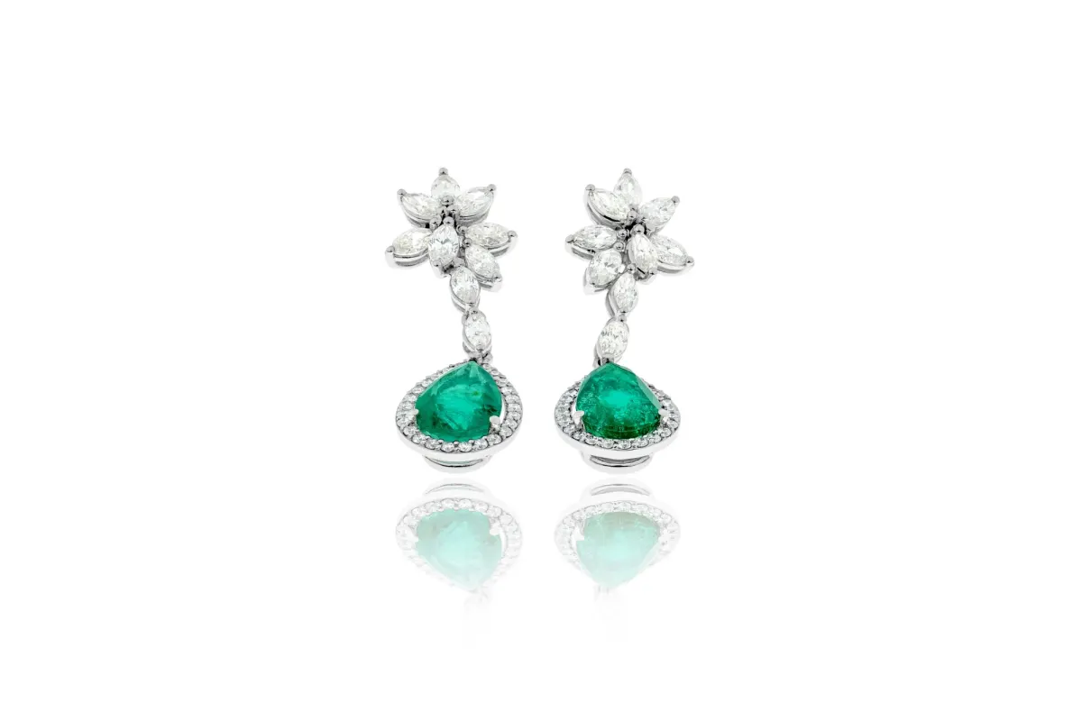 Emerald And Diamond Earrings view 2