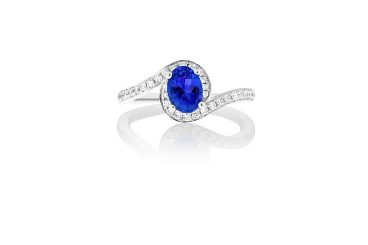 Tanzanite And Diamond Ring view 3